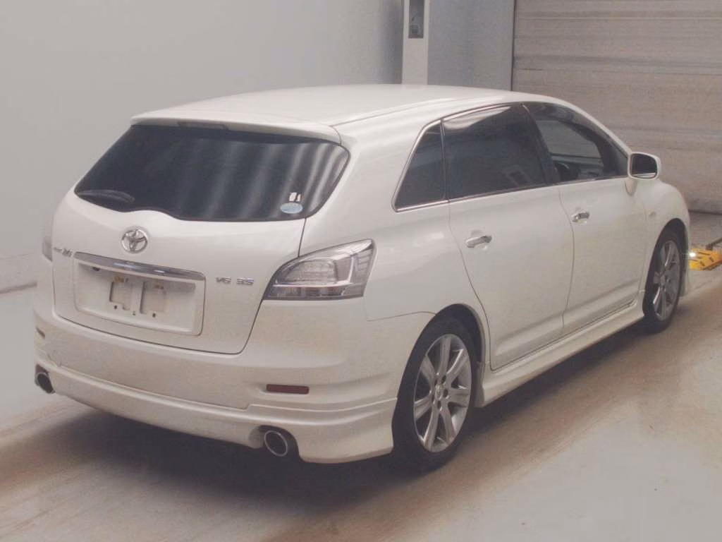 TOYOTA MARK X ZIO