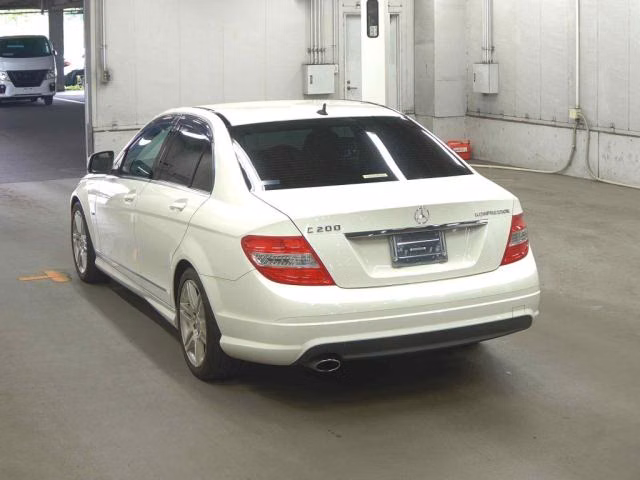 MERCEDES-BENZ C-CLASS