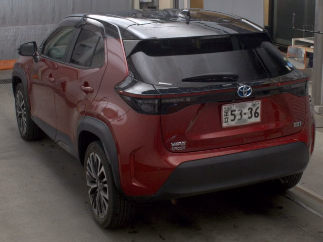TOYOTA YARIS CROSS
