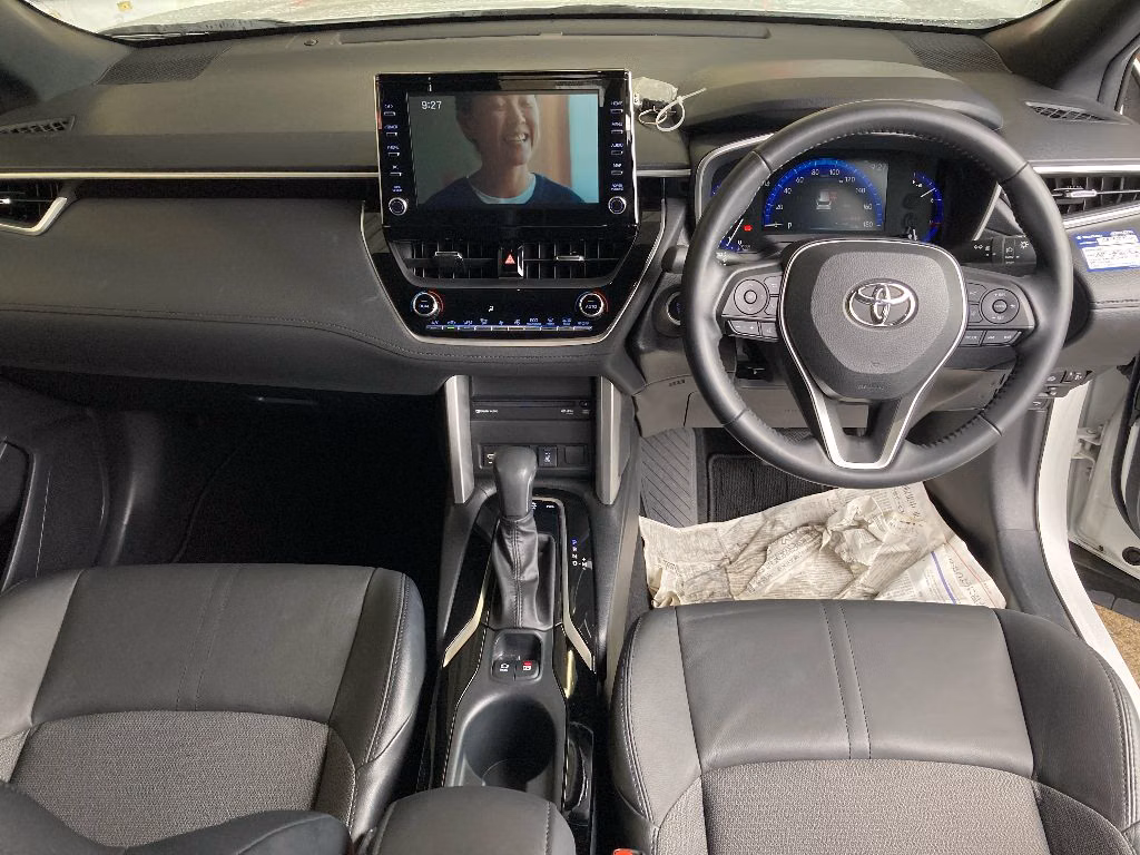 TOYOTA COROLLA CROSS