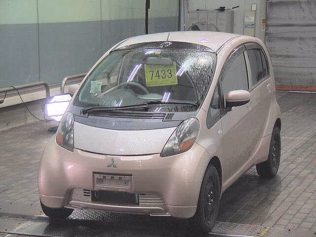 MITSUBISHI I