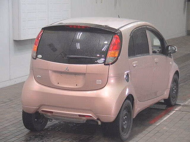 MITSUBISHI I