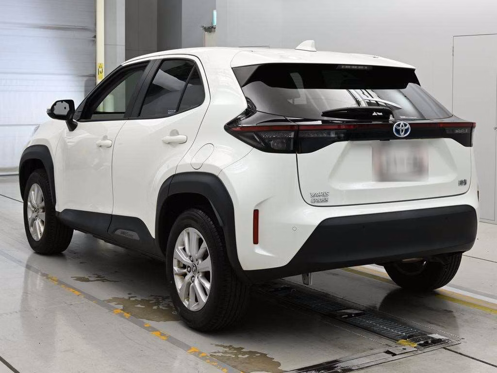 TOYOTA YARIS CROSS