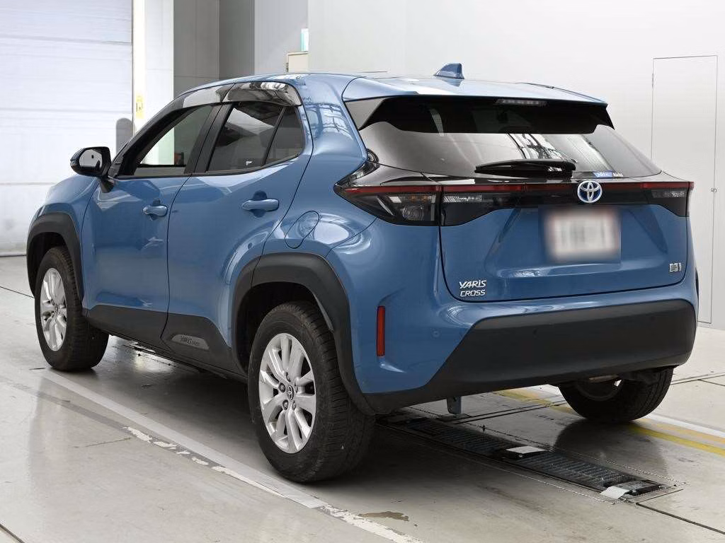 TOYOTA YARIS CROSS