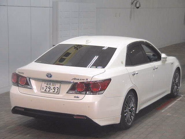 TOYOTA CROWN