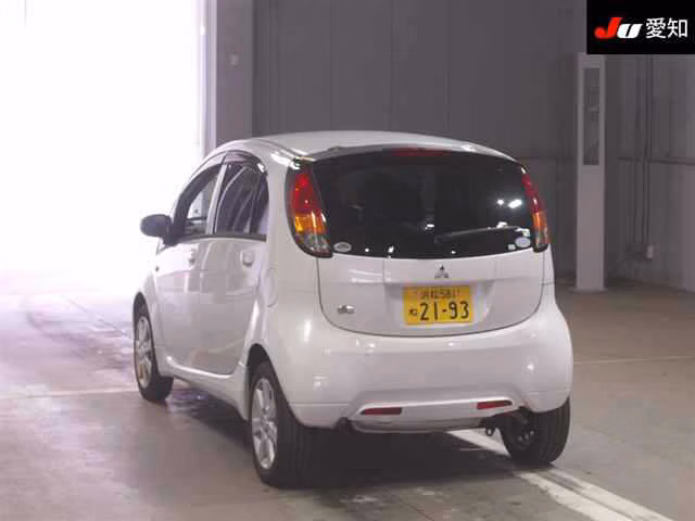 MITSUBISHI I