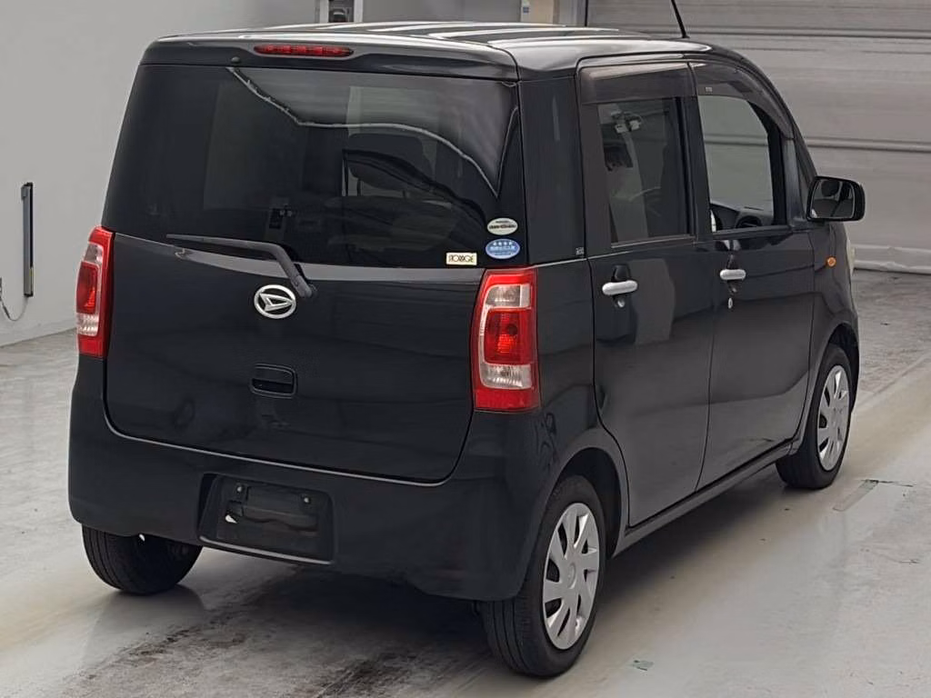 DAIHATSU TANTO EXE