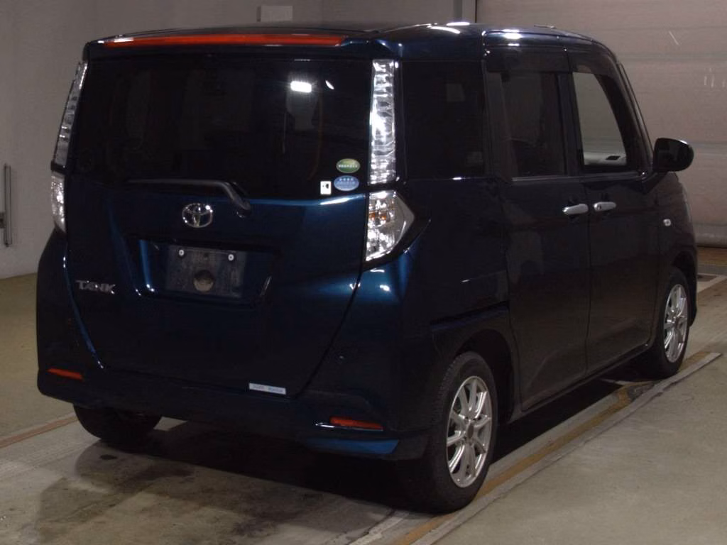TOYOTA TANK