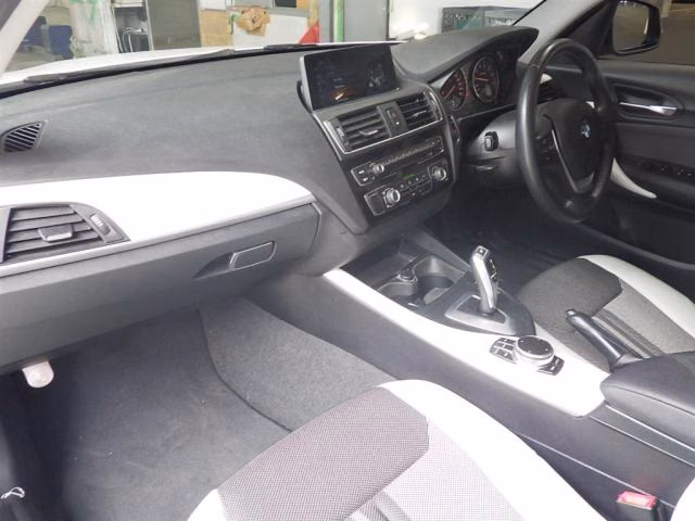BMW 1-SERIES