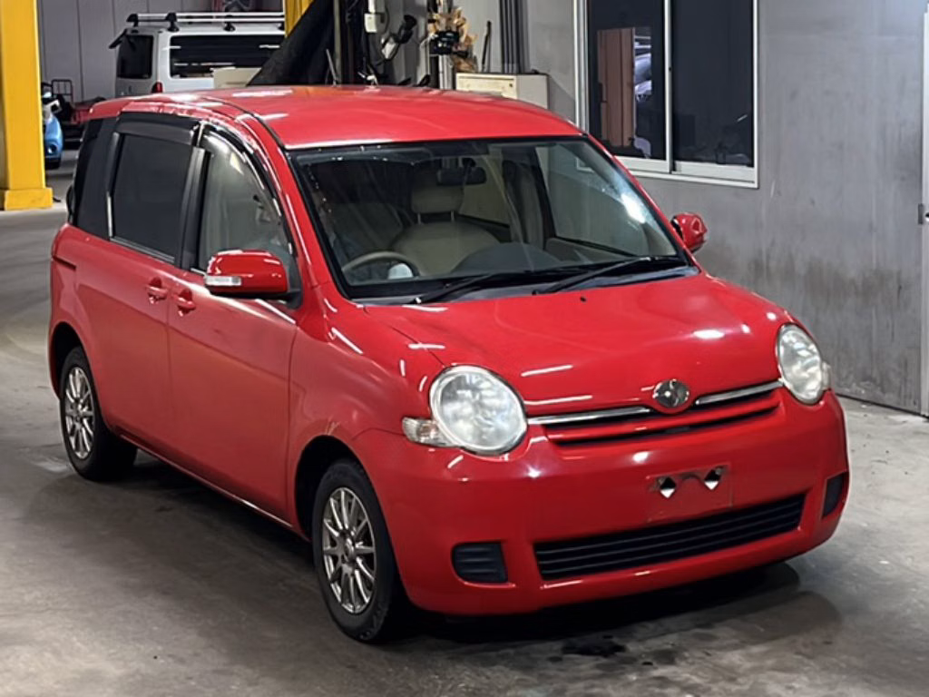 TOYOTA SIENTA
