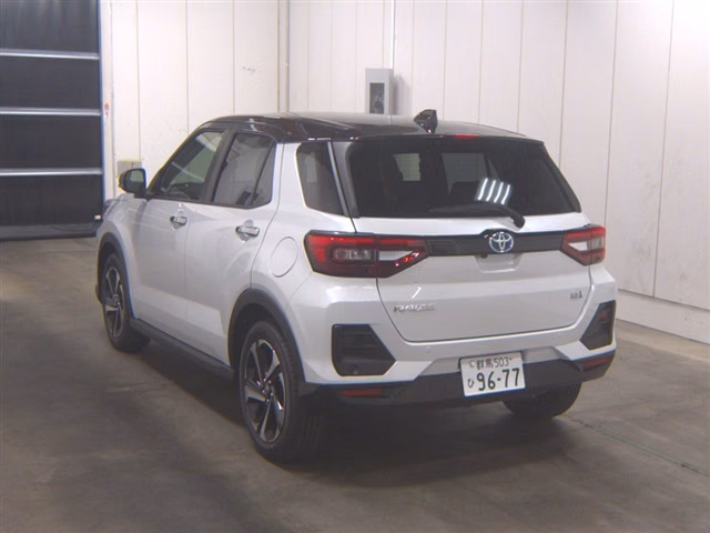 TOYOTA RAIZE