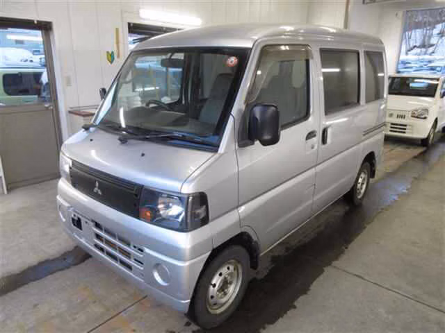 MITSUBISHI MINICAB