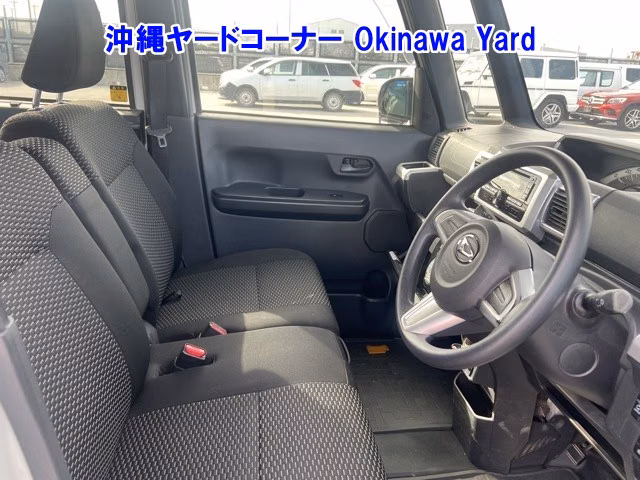 DAIHATSU WAKE