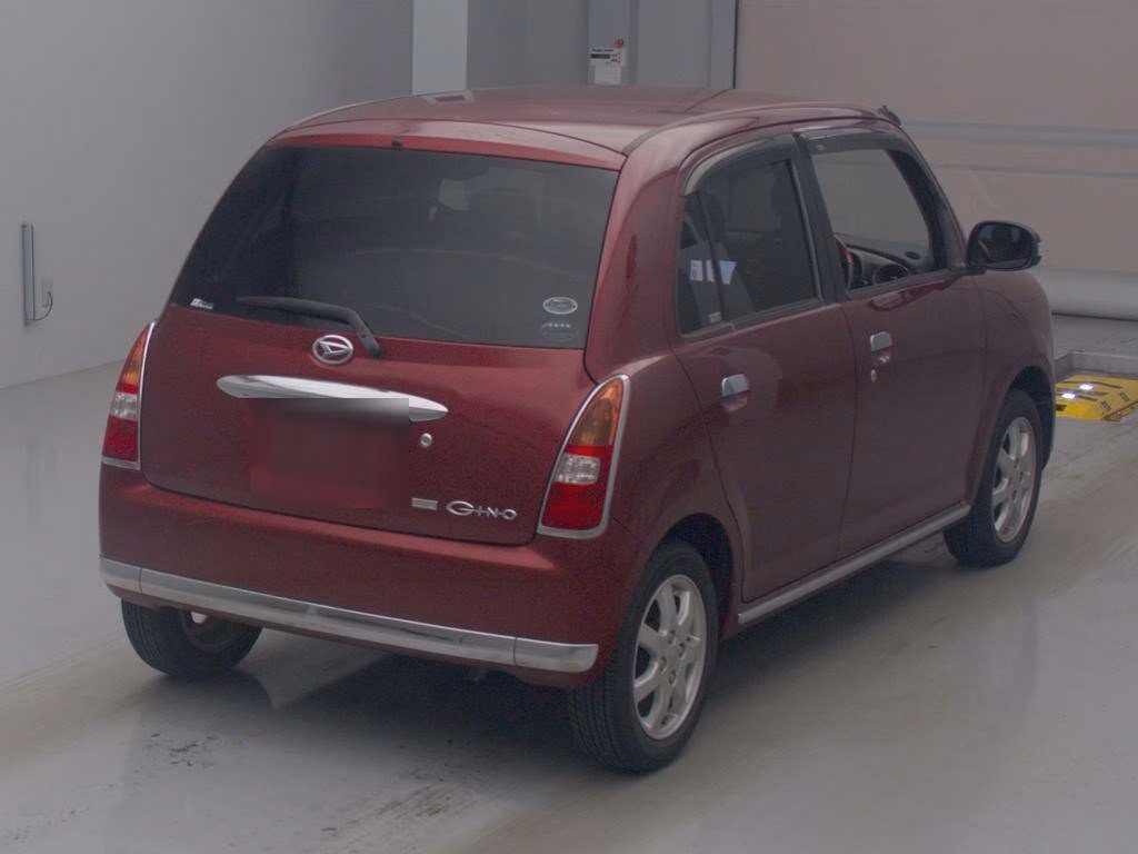 DAIHATSU MIRA GINO