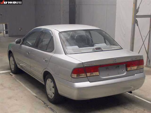 NISSAN SUNNY