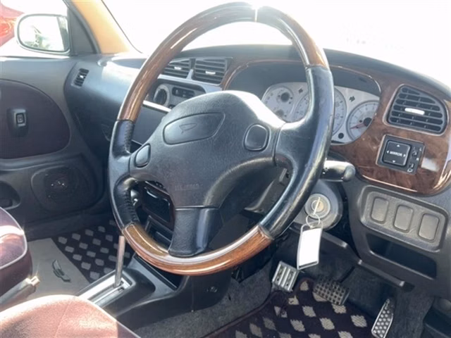 DAIHATSU MIRA GINO