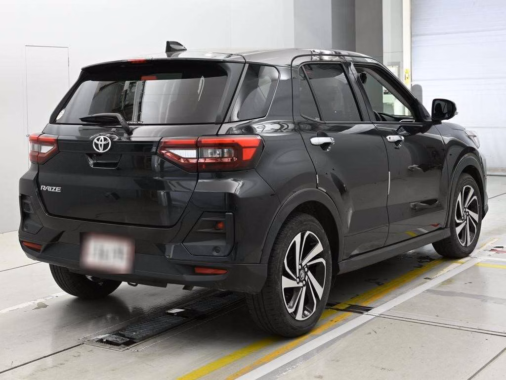 TOYOTA RAIZE