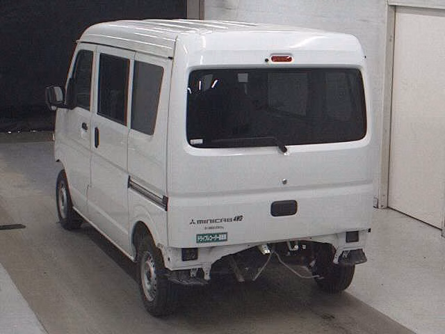 MITSUBISHI MINICAB