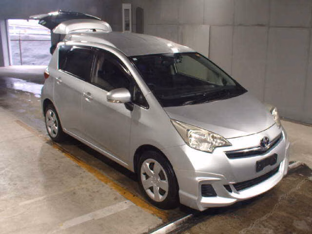 Toyota Ractis