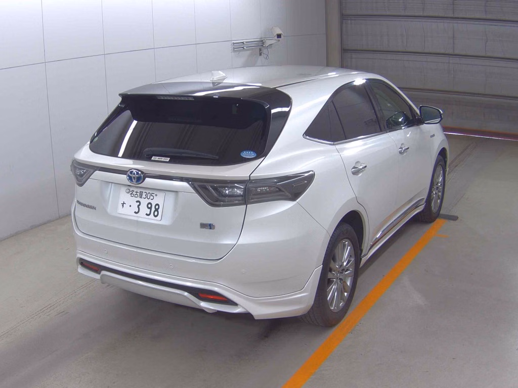 TOYOTA HARRIER