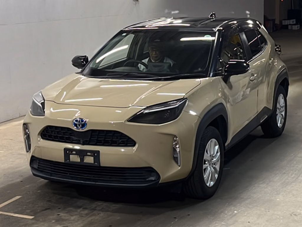 TOYOTA YARIS CROSS