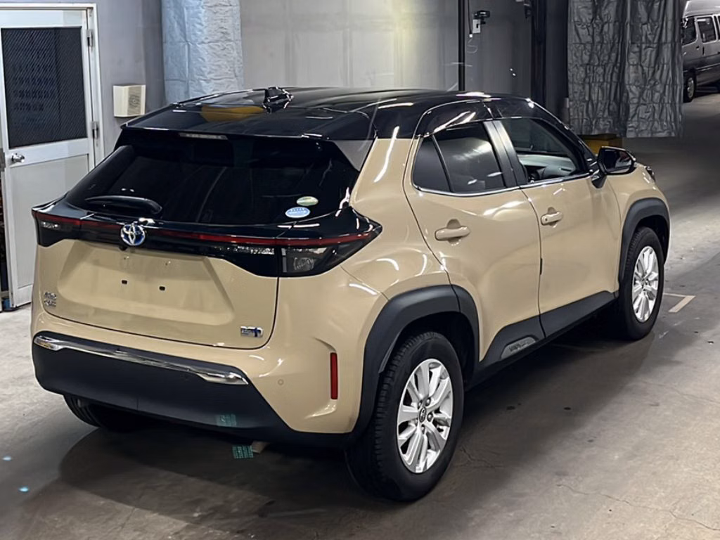 TOYOTA YARIS CROSS