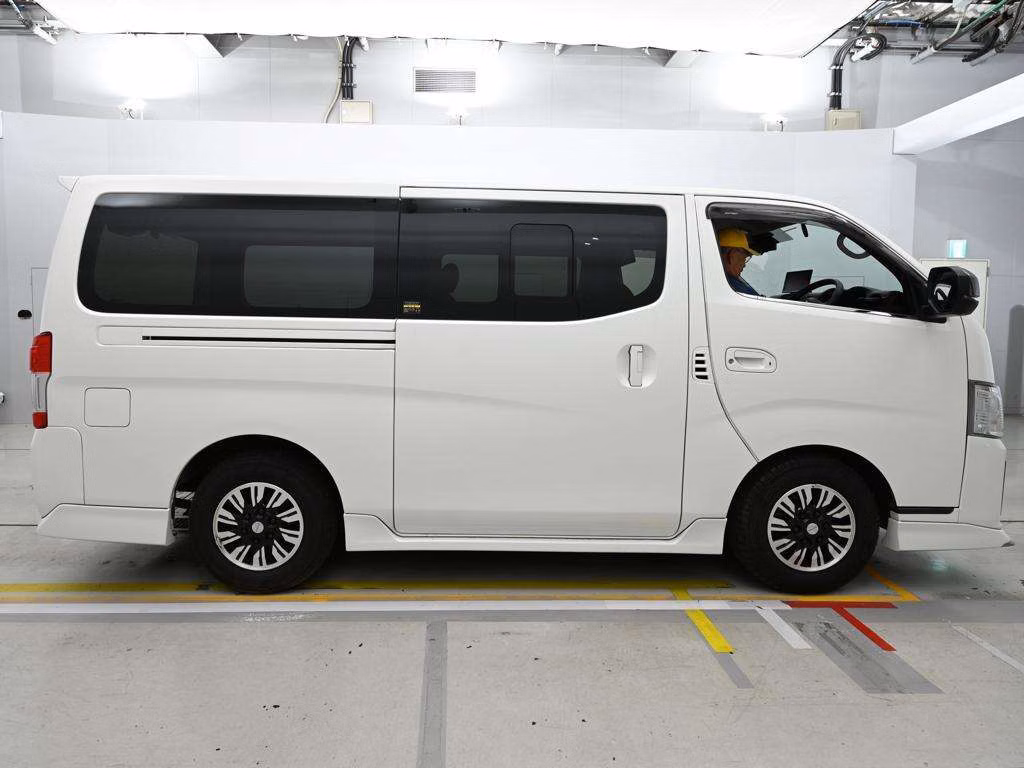 NISSAN CARAVAN
