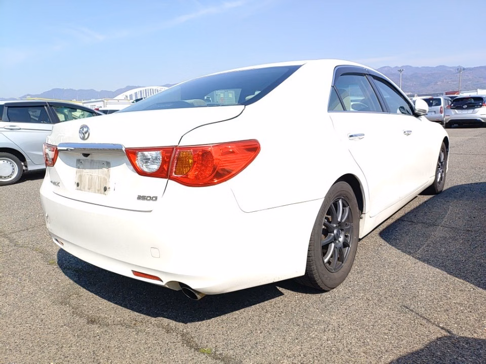 TOYOTA MARK X