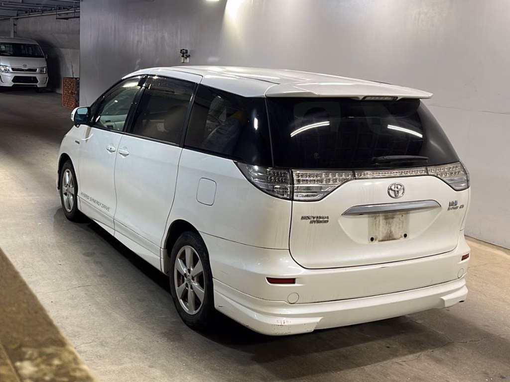 TOYOTA ESTIMA