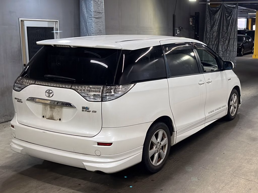TOYOTA ESTIMA