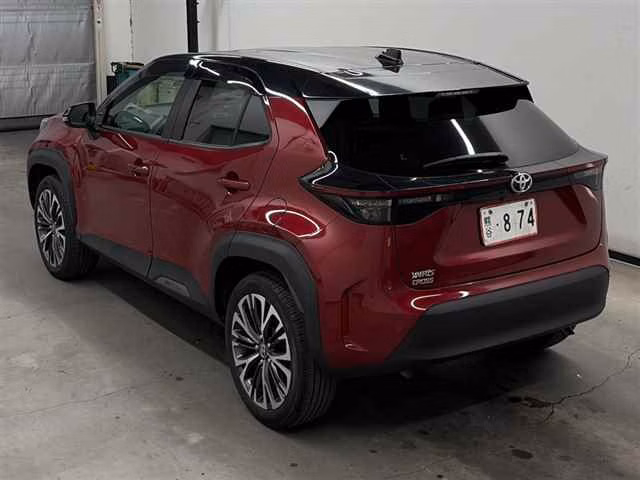 TOYOTA YARIS CROSS