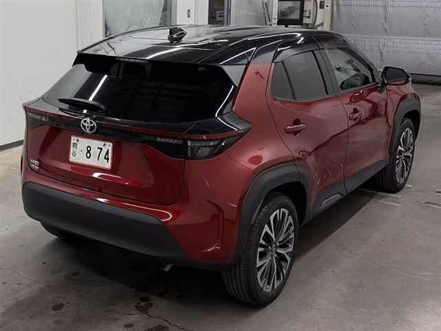 TOYOTA YARIS CROSS