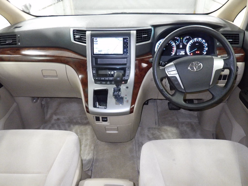 TOYOTA ALPHARD