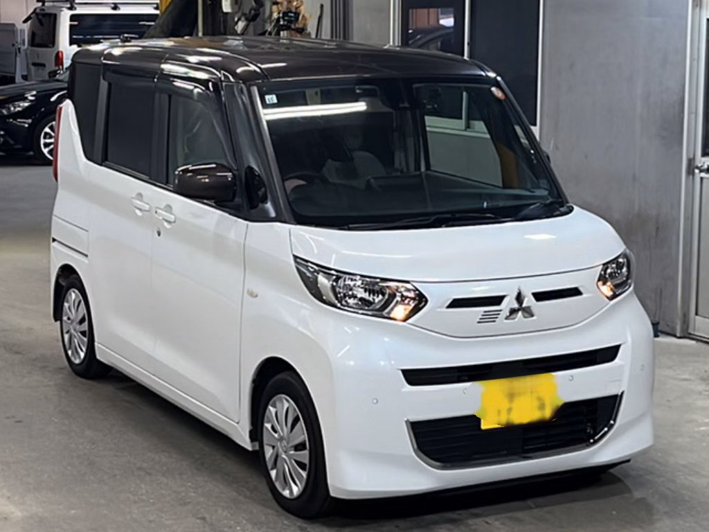 MITSUBISHI EK SPACE