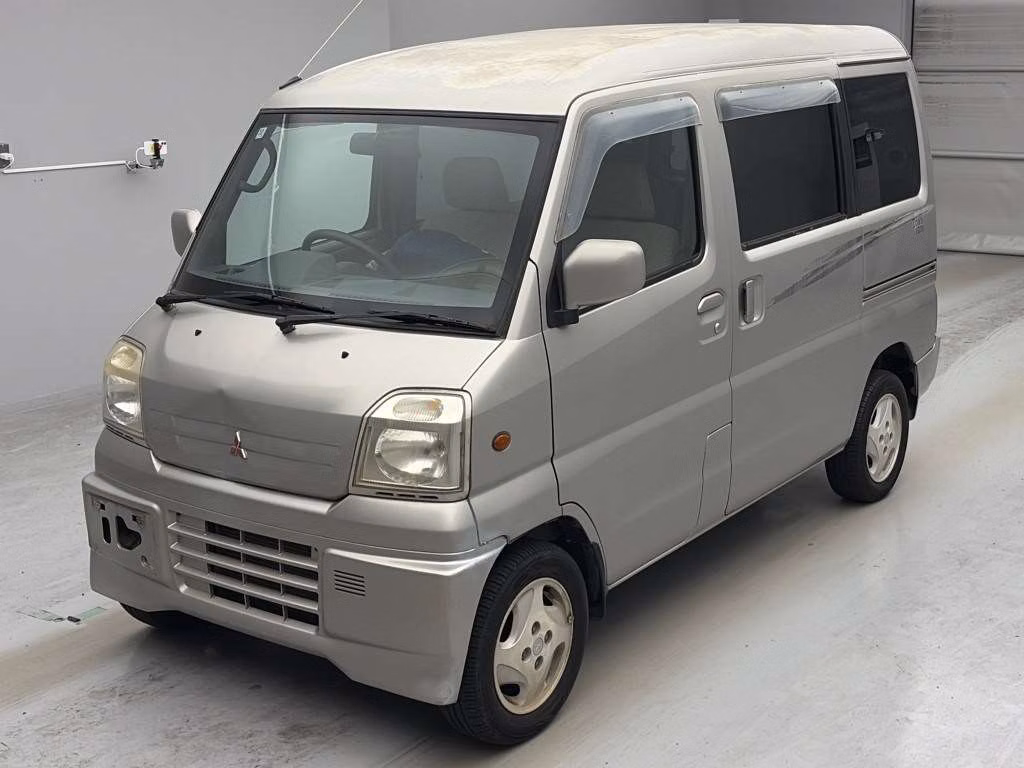 MITSUBISHI TOWN BOX