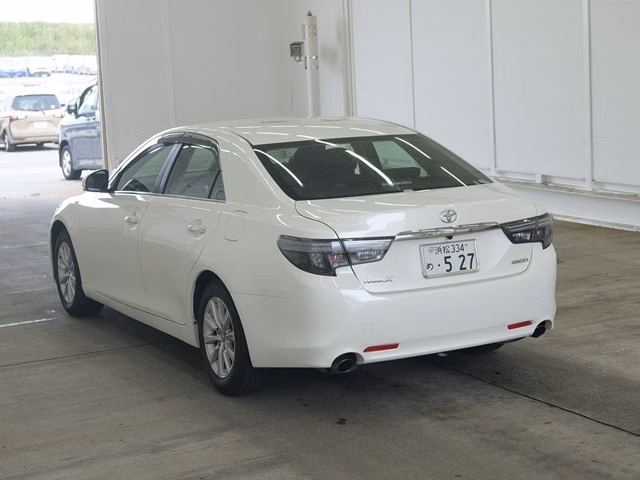 TOYOTA MARK X