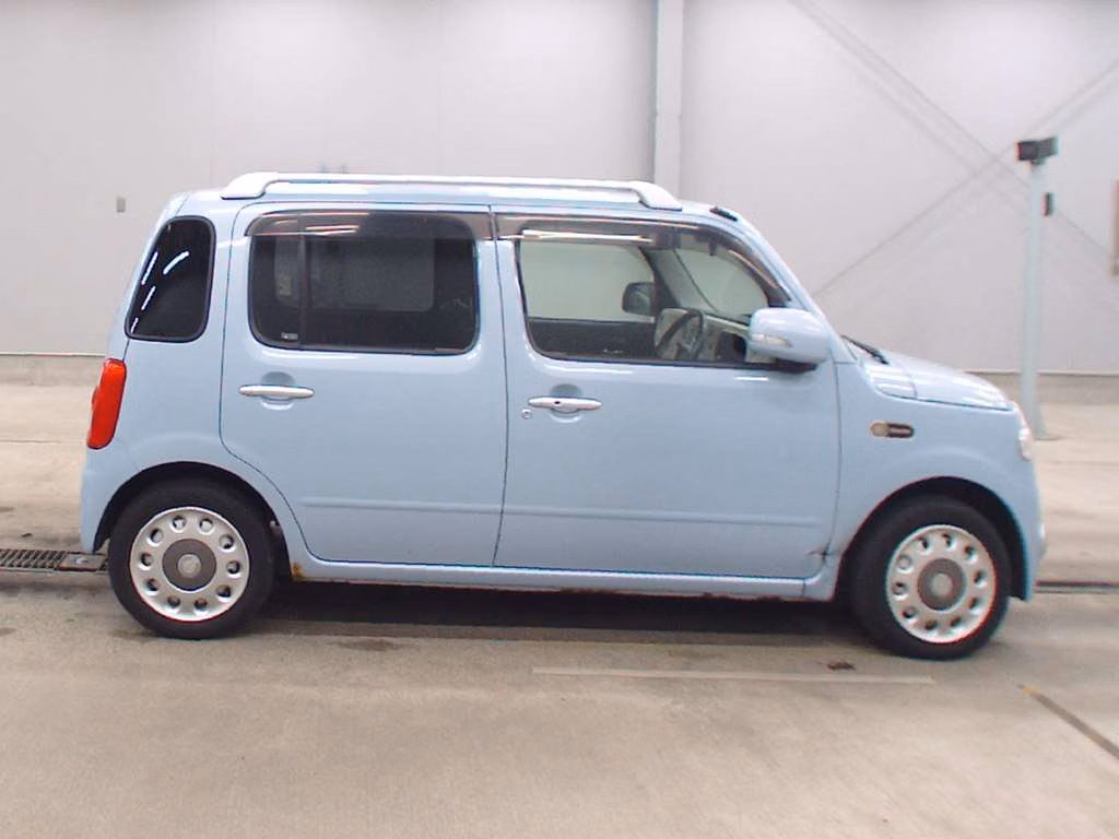 DAIHATSU MIRA COCOA
