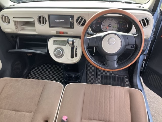 DAIHATSU MIRA COCOA