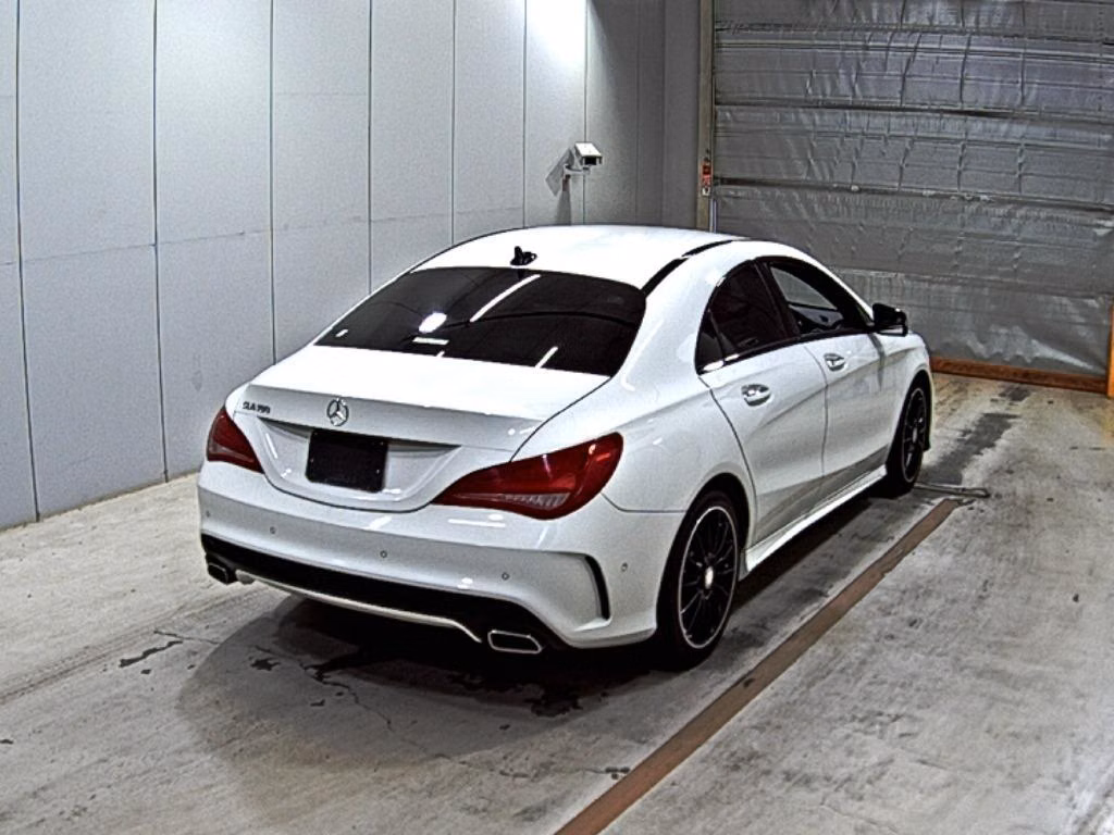 MERCEDES-BENZ CLA-CLASS