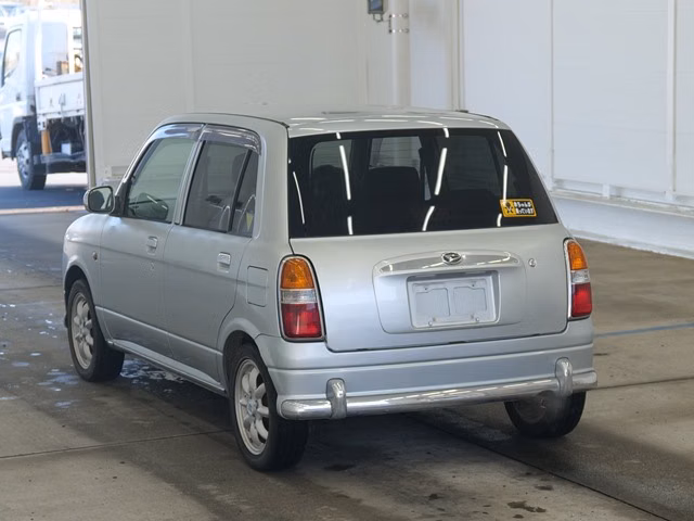 DAIHATSU MIRA GINO