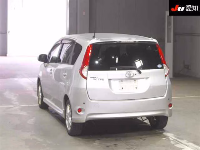 TOYOTA PASSO SETTE
