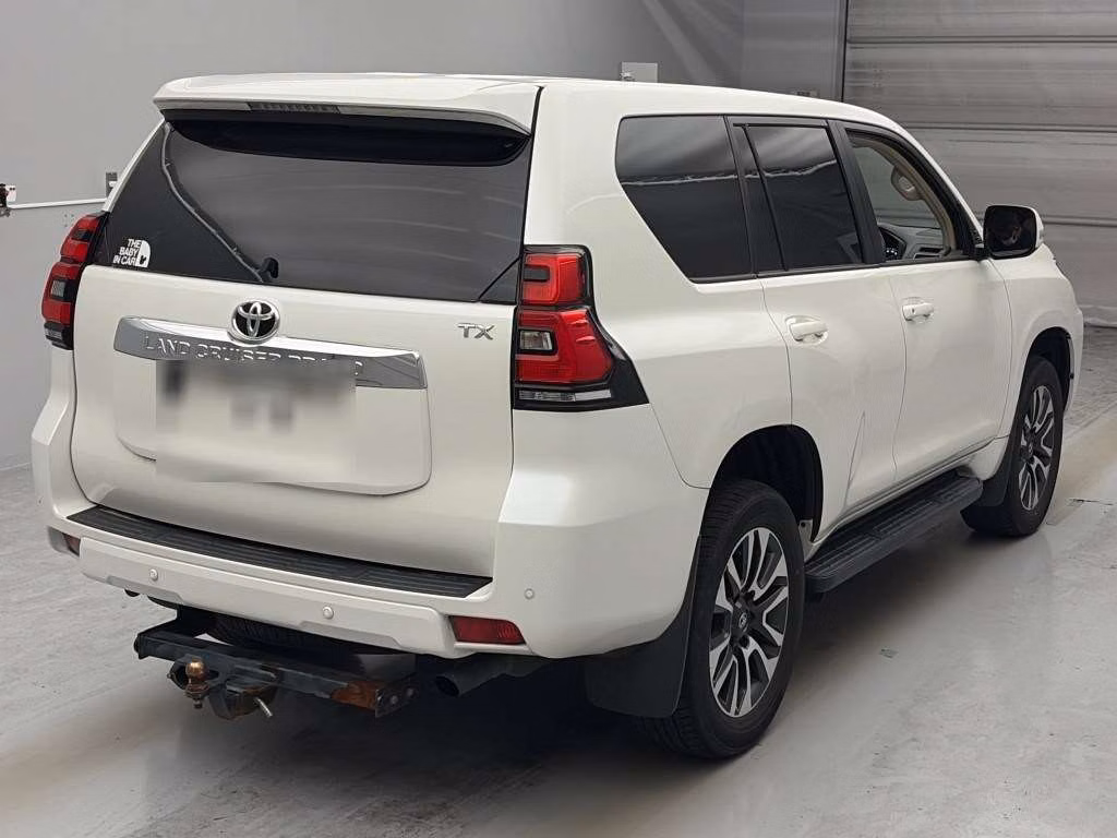TOYOTA LAND CRUISER PRADO
