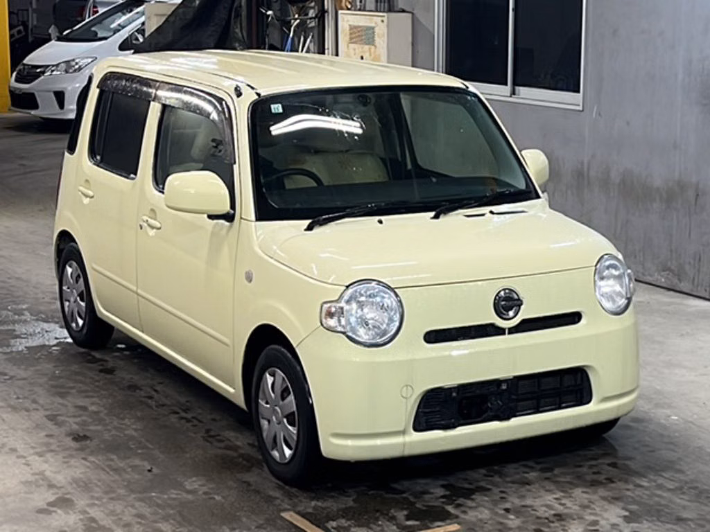 DAIHATSU MIRA COCOA