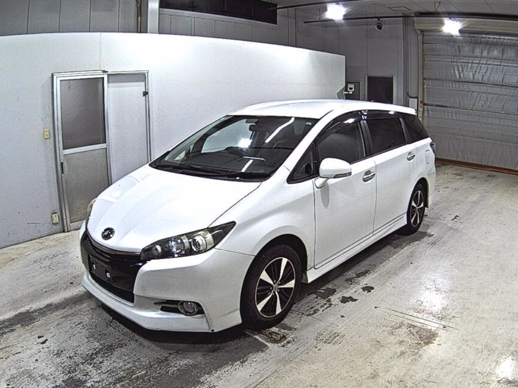 TOYOTA WISH