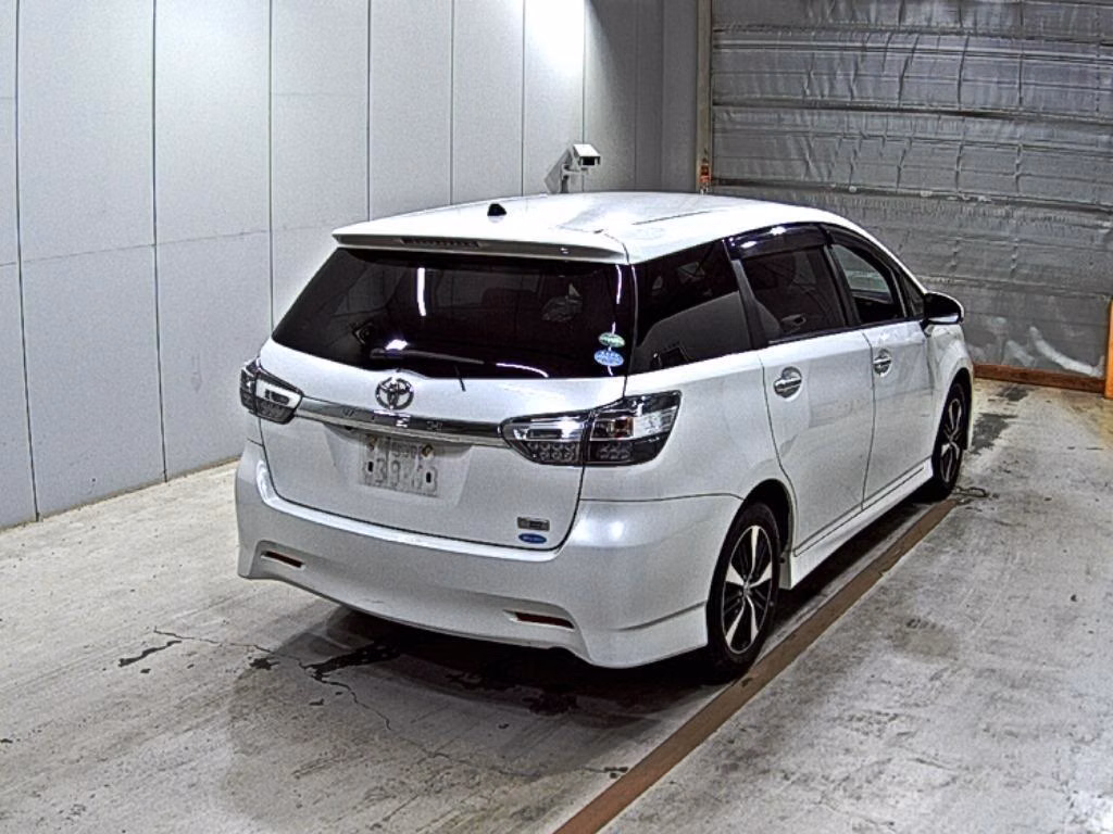TOYOTA WISH