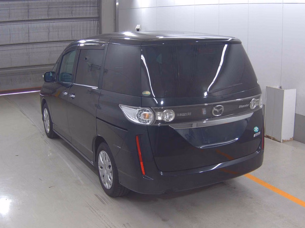 MAZDA BIANTE