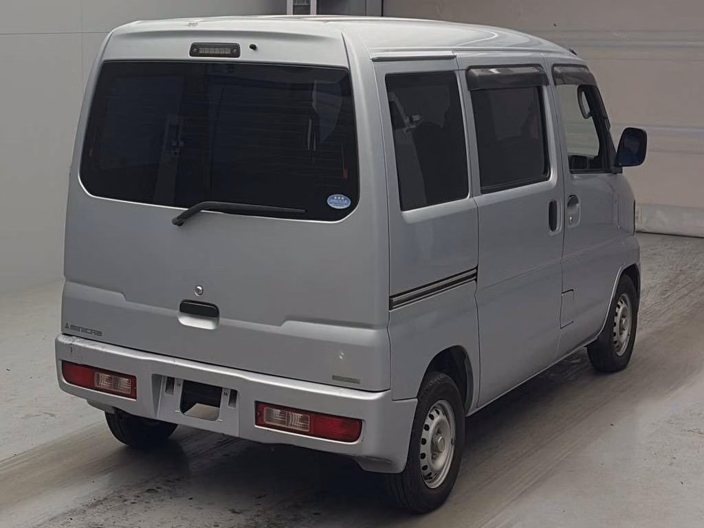 MITSUBISHI MINICAB