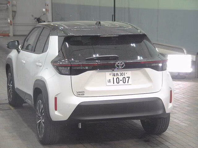TOYOTA YARIS CROSS