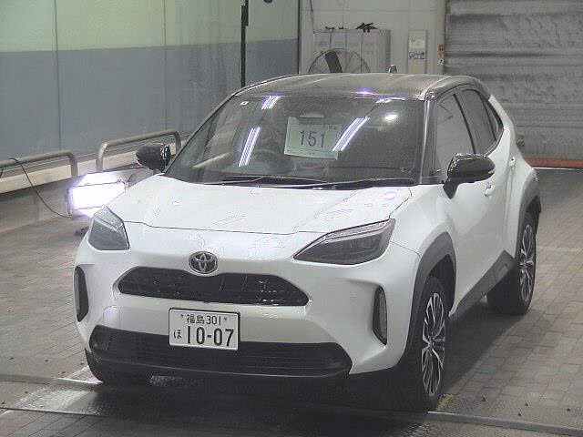 TOYOTA YARIS CROSS