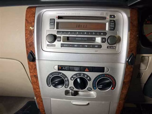 DAIHATSU MIRA AVY